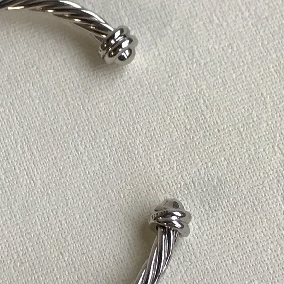 David Yurman Two-Tone X Bracelet - Picture 6 of 7